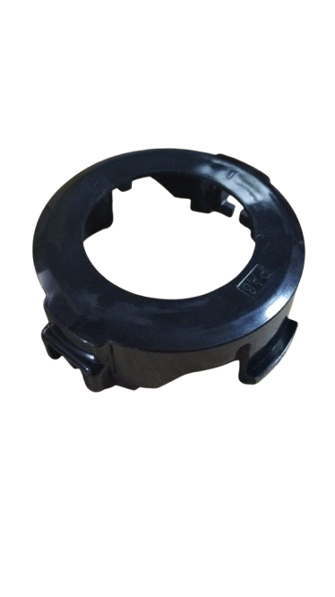 Tapa porta ojetes y presa del carrete M-Twist 5.5" Maruyama