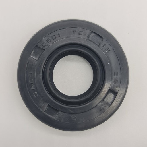 [246472] Retenedor del lado del volante Maruyama B43R, B50R,B420H TC15357,BCF42HT 15x35x7 Cambio codigo 246472